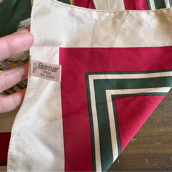 Vintage Hat Printed Scarf Italy Silk Betmar Classy Feathers Retro Gatsby - Picture 4 of 14